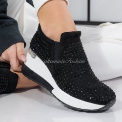 Sneakersi